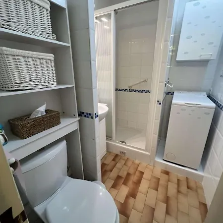 Apartamento Cosy Avec Cabine, Piscine, Parking, Lave-linge, Proche Et Commerces. - Fr-1-702-9